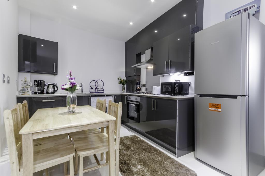 Gate Serviced Apartment