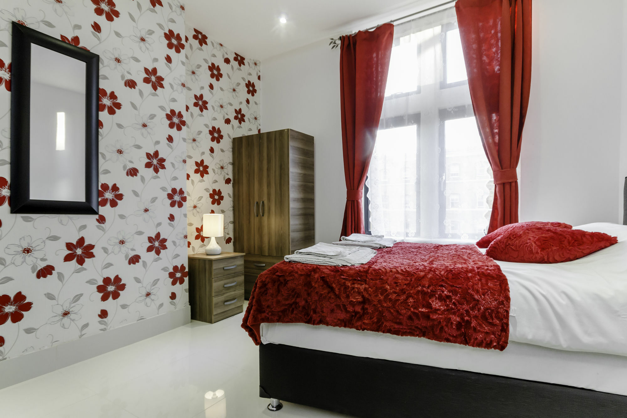 Gate Serviced Apartment London